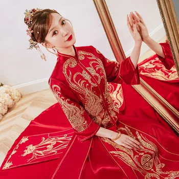 Изысканная Бордовая вышивка бисером из атласа Marry Cheongsam Традиционное китайское Свадебное платье для Жениха и Невесты Vestito Da Sposa